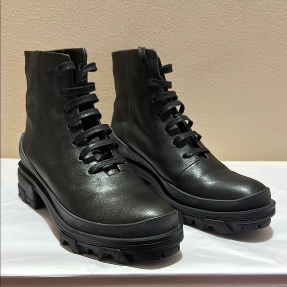 NWOT Rag & Bone Black Soft Leather Combat Moto Boots with Rugged Sole US Size 8 - Picture 5 of 13